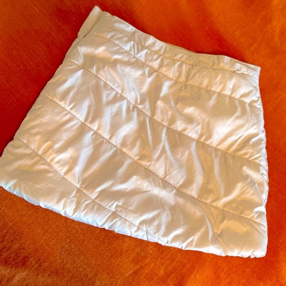 Swiss Tech Down Mini Skirt - Grey - Picture 2 of 6